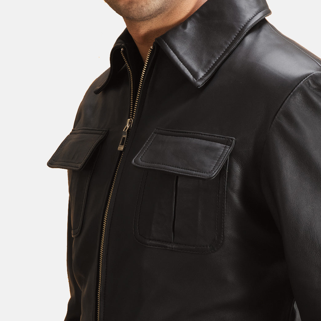 Close-Up Detail of Shirt &amp; Zipper Hardware on Raven Svart Skinnjakke for Herre
