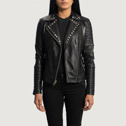 Women's Sally Mae Studded Svart Bikerjakke i Skinn for Kvinner - Lateral Side Profile View Showing Sleeve Cut &amp; Athletic Taper Fit