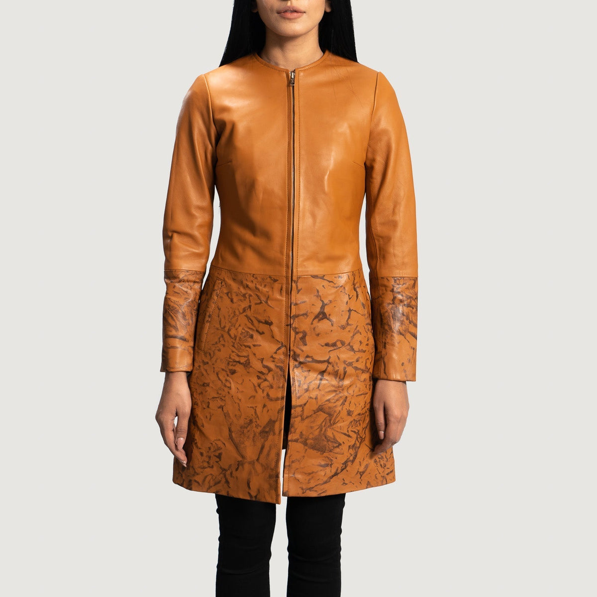 Women's Sandy Lys brun Dye Skinnkåpe for Kvinner in Tan Brown Sheepskin Dip &amp;Amp; Dye - Front Profile View &amp; Tailored Silhouette | Buy Online