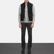 Men's Tony Svart Suede Vest for Herre - Lateral Side Profile View Showing Sleeve Cut &amp; Athletic Taper Fit