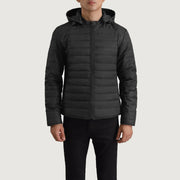 Close-Up Detail of Classic Collar &amp; Zipper Hardware on Tyler Svart Hooded Puffer Skinnjakke for Herre