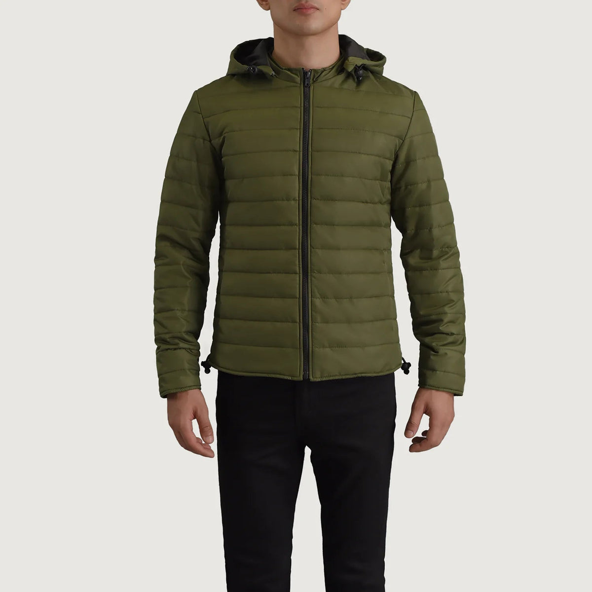 Close-Up Detail of Classic Collar &amp; Zipper Hardware on Tyler Green Hooded Puffer Skinnjakke for Herre