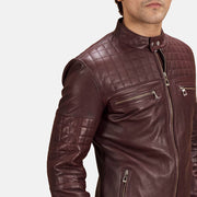 Urbane Quilted Maroon Bikerjakke i Skinn for Herre - Lateral Side Profile View Showing Sleeve Cut &amp; Athletic Taper Fit