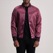 Xander Maroon Varsity Skinnjakke for Herre - Lateral Side Profile View Showing Sleeve Cut &amp; Athletic Taper Fit